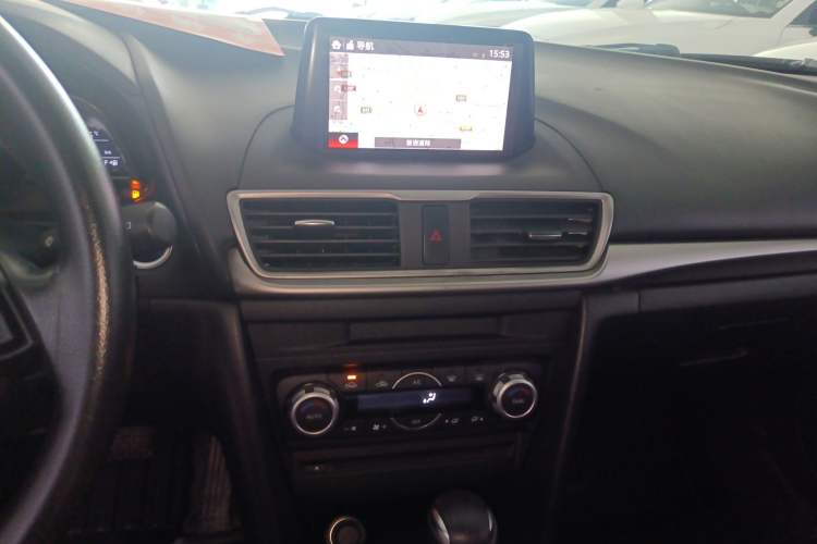 Used Mazda 3 Axela 2017 Hatchback 1.5L Automatic Luxury Model Emission Standard China V