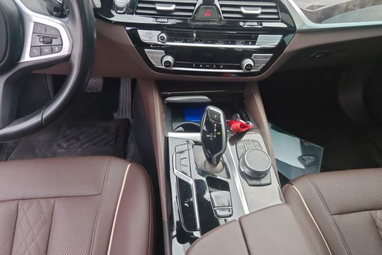 Used BMW 5 Series 2021 525Li M Sport Package
