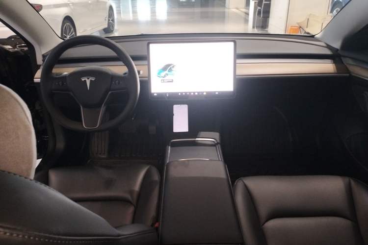Used Tesla Model 3 2022 Rear-Wheel-Drive Version