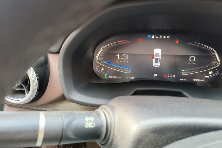 Used Wey VV7 2020 2.0T Flagship Edition Odometer Close Up