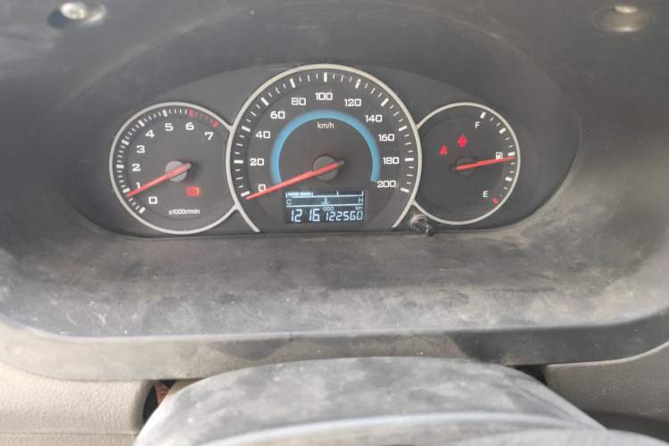 Used Wuling Rongguang V 2016 1.5L Standard Version