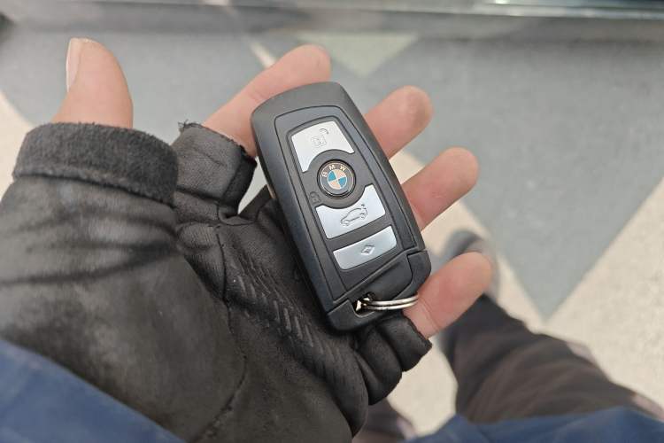 Used BMW 5 Series 2012 523Li Leading Model Vehicle Key