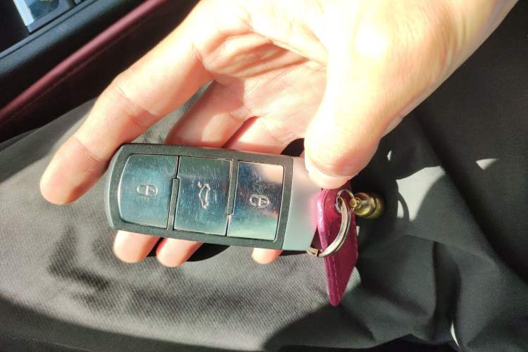 Used Volkswagen FAW-Volkswagen CC 2012 2.0 TSI Luxury Model Vehicle Key