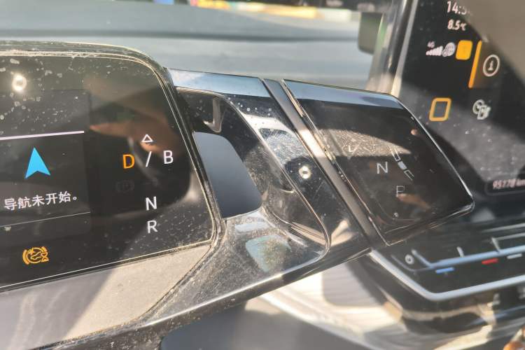 Used Volkswagen ID.4 CROZZ 2022 Long-Range PURE+ Edition
