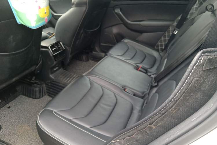 Used Skoda Kodiaq 2018 Facelifted TSI330 5-Seater Two-Wheel-Drive Luxury Enjoyment Edition Left Rear Seat