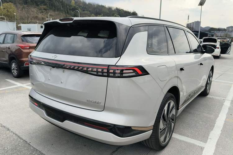 Used Dongfeng eπ eπ008 2025 210 Ultra LikeYi Edition 5-Seater
