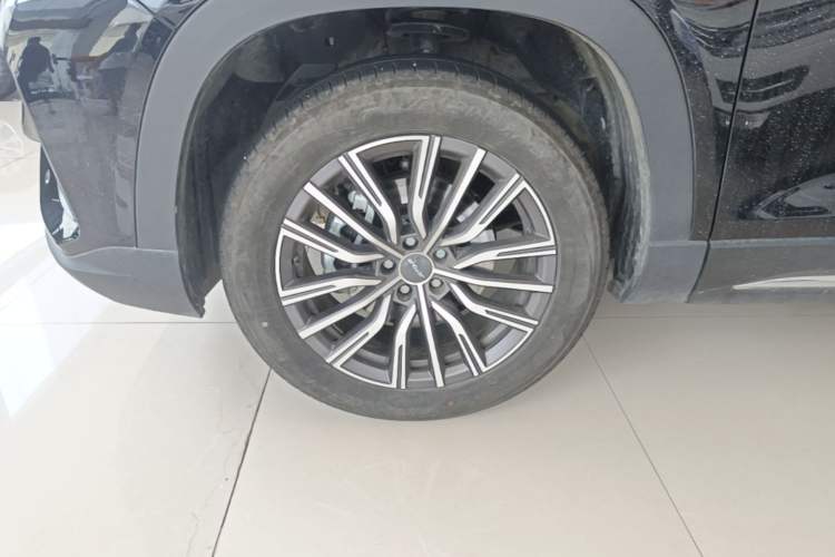 Used JETOUR X95 2023 1.6T DCT Era Edition 7-Seater
