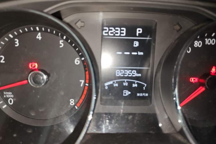 Used Volkswagen Lavida 2017 230TSI DSG Comfort Edition Odometer Close Up