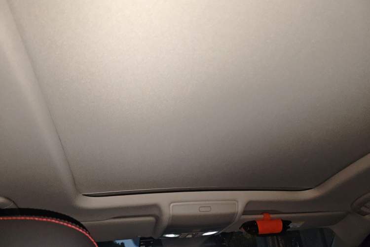 Used Volkswagen Tiguan L 2023 330TSI Automatic Two-Wheel Drive R-Line Flagship Edition Headliner