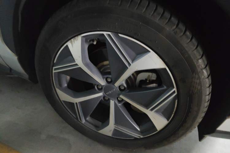 Used AION V 2023 Plus 70 Smart Tech Edition Lithium Iron Phosphate