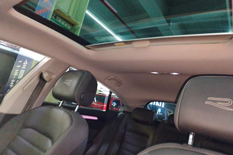 Used Volkswagen FAW-Volkswagen CC 2023 380TSI Striking Edition