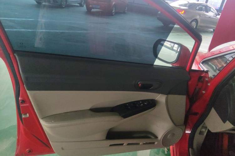 Used CIIMO CIIMO 2012 1.8L Automatic
