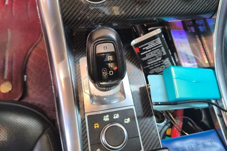 Used Land Rover Range Sport 2014 3.0 SC V6 HSE DYNAMIC Gear Lever