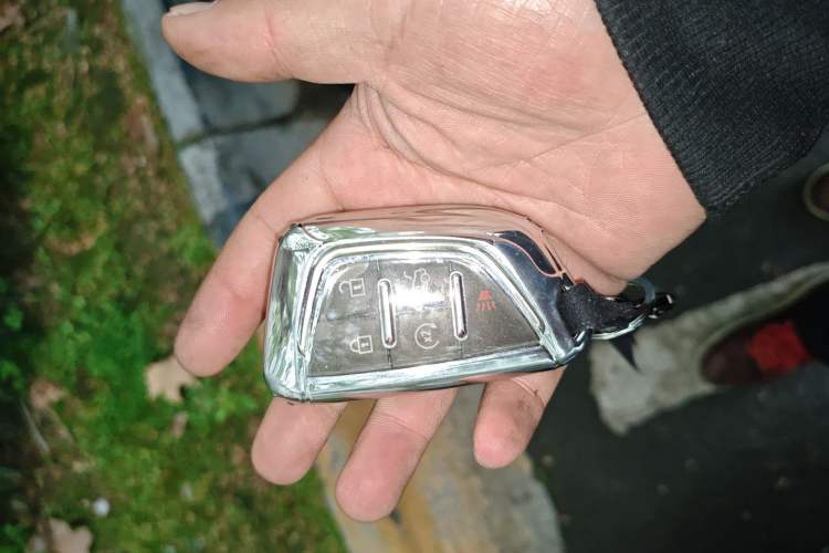 Used Cadillac CT5 2022 28T Luxury Edition Vehicle Key