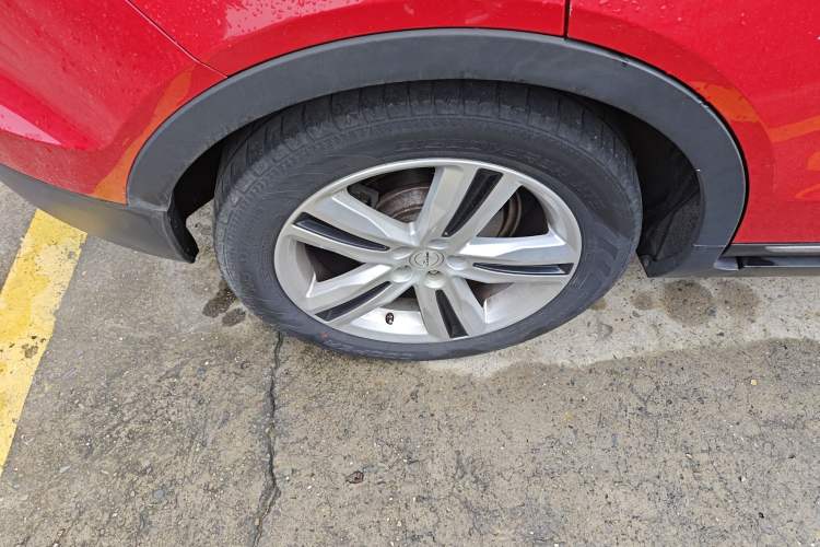 Used Zotye T700 2017 1.8T Dual-Clutch Prestige Model