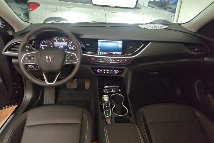 Used Buick Regal 2024 25T Deluxe Edition
