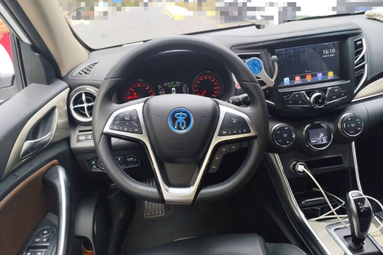 Used BYD Song New Energy 2017 Song DM 1.5TID All-Wheel Drive Luxury Model
