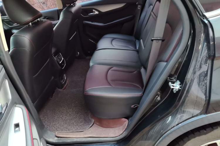 Used Baojun 560 2016 1.8L iAMT Luxury Model