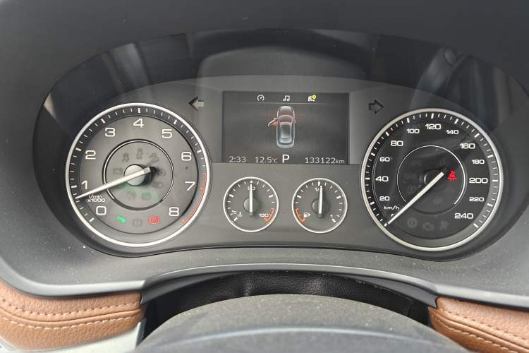 Used BORGWARD BX7 2016 28T Two-Wheel Drive Luxury Version 5 Seats
