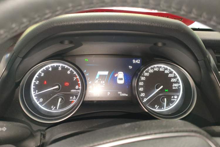 Used Toyota Camry 2019 Revised Version 2.0G Luxury Edition
