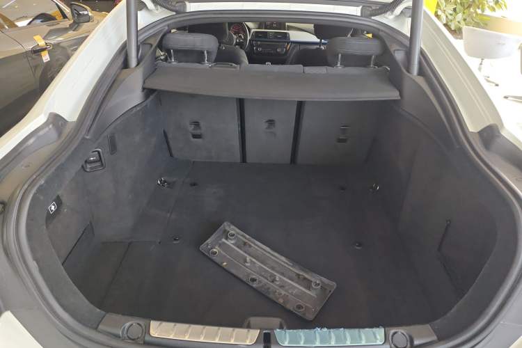 Used BMW 4 Series 2017 425i Gran Coupe Leading Model with M Sport Package