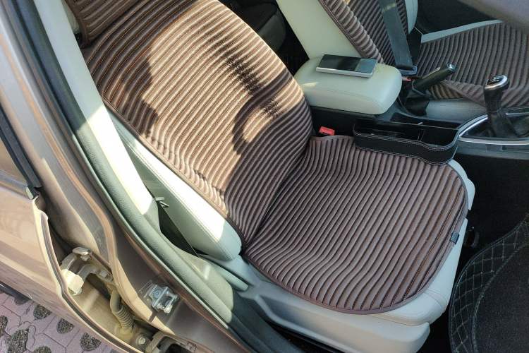 Used Brilliance H530 2011 1.6L Manual Comfort Version