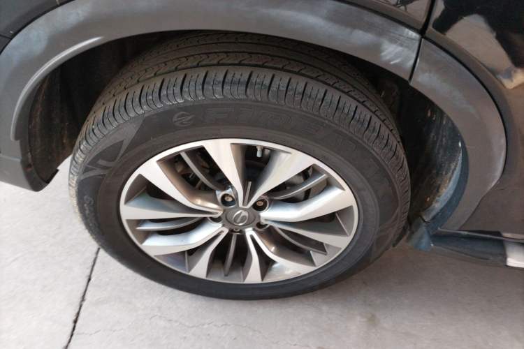 Used GAC Trumpchi GS8 2017 320T Two-Wheel Drive Luxury Smart Connectivity Version (7 Seats)