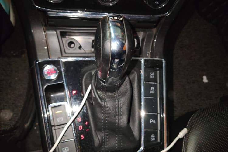 Used Volkswagen Passat 2017 330TSI DSG Luxury Edition