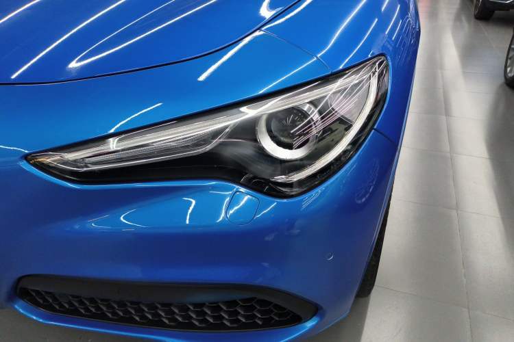 Used Alfa Romeo Stelvio 2022 2.0T 280HP Veloce Track Edition