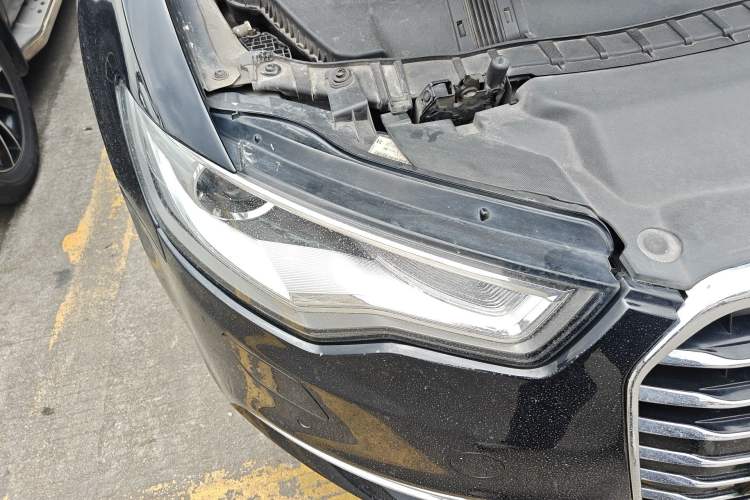 Used Audi A6L 2014 30 FSI Comfort Model Right Front Headlight