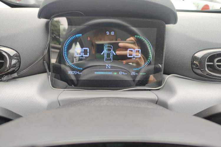 Used Leapmotor T03 2022 Crystal Edition Odometer Close Up