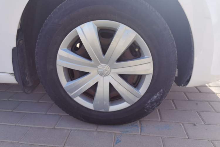 Used Volkswagen Jetta 2013 1.4L Manual Fashion Model