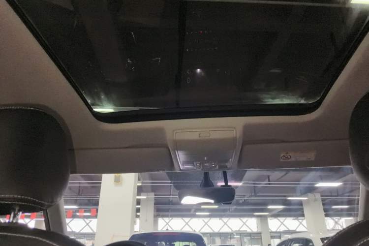 Used Skoda Kodiaq 2019 Facelifted TSI330 7-Seater Two-Wheel-Drive Luxury Enjoyment Edition China VI Standard