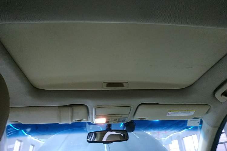 Used Honda Crosstour 2012 2.4L Luxury Edition