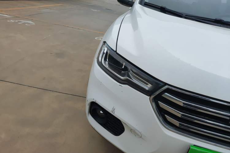 Used Haval H2s 2017 Blue Label 1.5T Manual Comfort Edition Right Front Headlight
