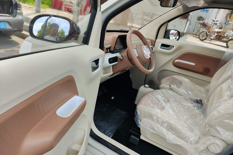 Used Wuling Hongguang MINIEV 2024 3rd Generation 215km Youth Edition