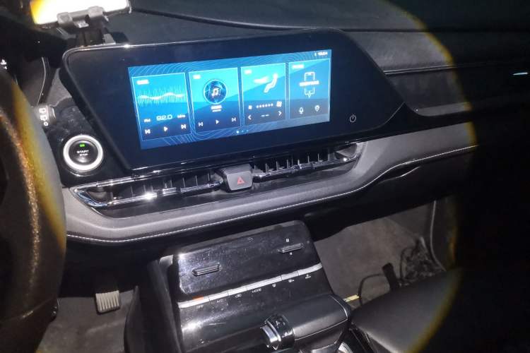 Used Wuling Victory 2020 1.5T CVT Luxury Model