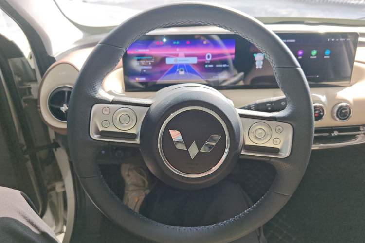 Used Wuling Bingo 2023 333 km Lingxi Connected Version
