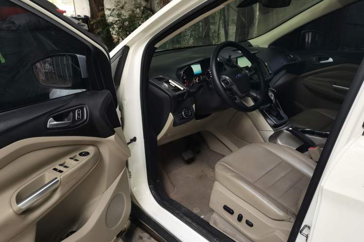 Used Ford Kuga 2013 1.6L GTDi 4x4 Elite Model