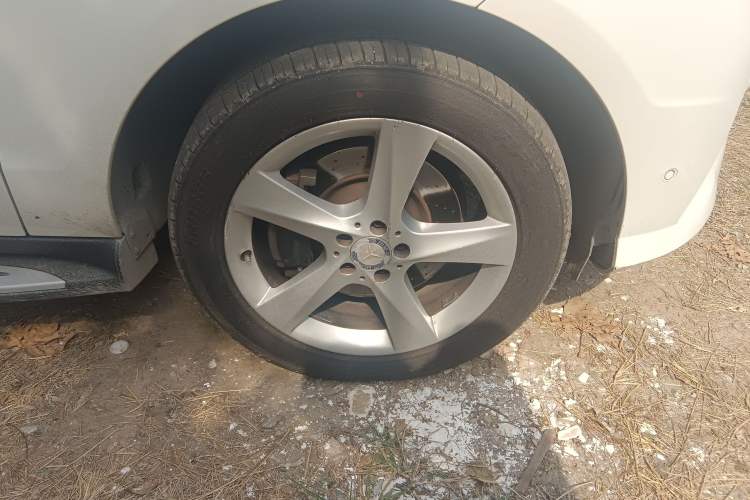 Used Mercedes-Benz M-Class 2012 ML 300
