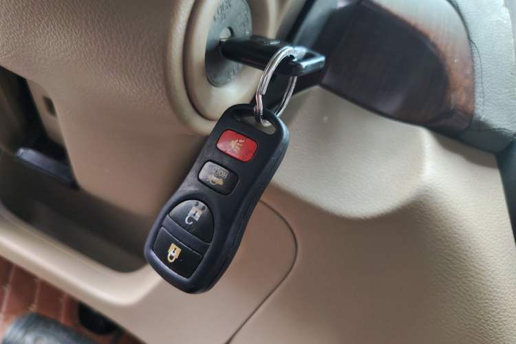 Used Nissan Sylphy 2009 1.6XE Automatic Comfort Edition Vehicle Key