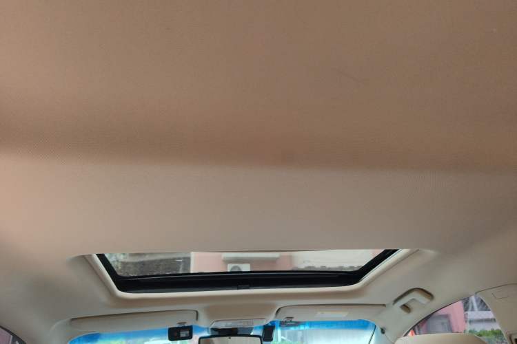 Used Buick GL8 2023 Facelifted Land Cruiser Executive Luxury Version Headliner