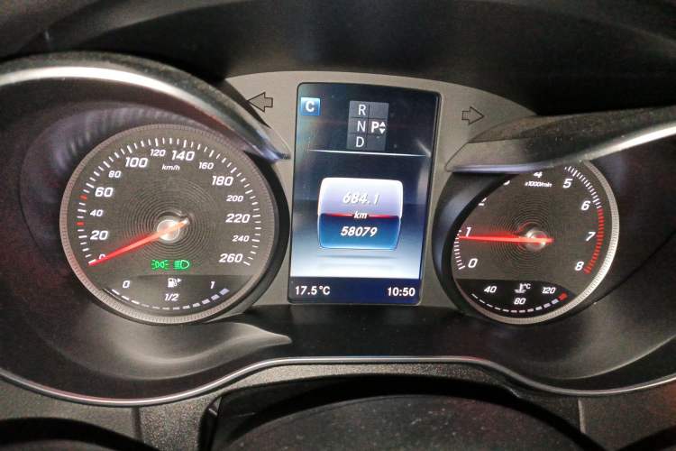 Used Mercedes-Benz C-Class 2016 C 200 L Sport Edition Instrument Cluster