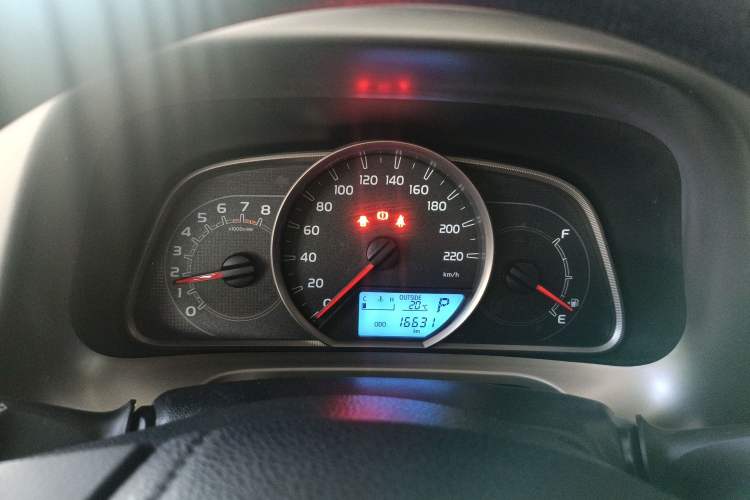 Used Toyota RAV4 2015 2.0L CVT Two-Wheel Drive Fashion Edition