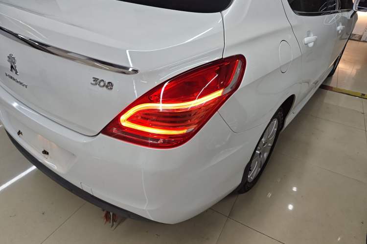 Used Peugeot 308 2014 Enjoy Edition Classic 1.6L Automatic Premium Model