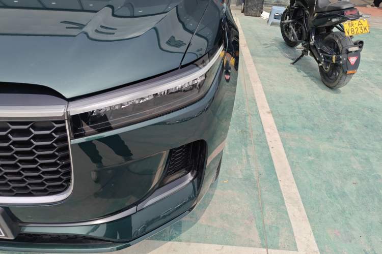 Used Li Auto ONE 2021 Extended-Range 6-Seater Version Left Front Headlight