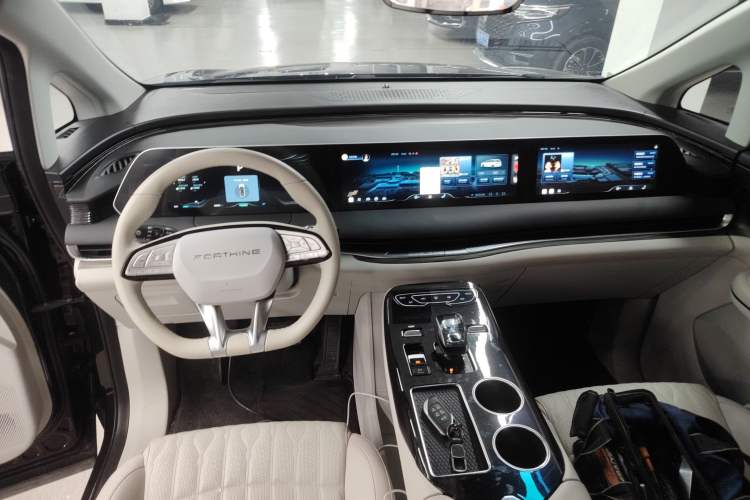 Used FORTHING Xinghai V9 2024 1.5TD 200km Qingyunti Series Premium Version