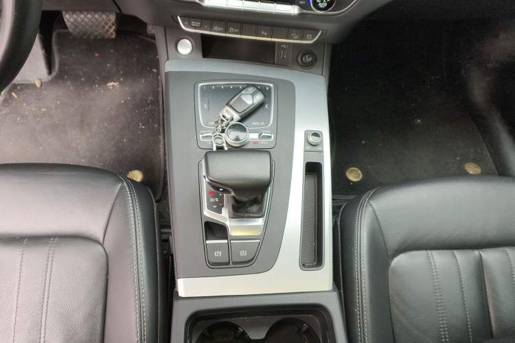 Used Audi Q5L 2020 Updated 40 TFSI Prestige Fashion Edition