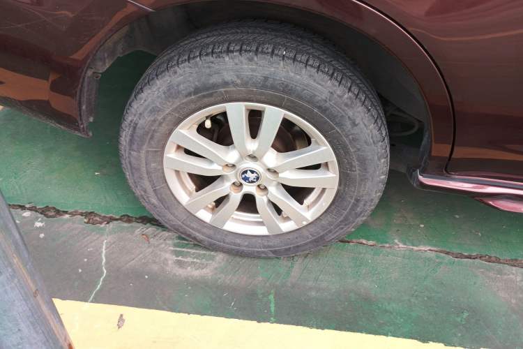 Used Venucia T70 2016 2.0L CVT Smart Edition