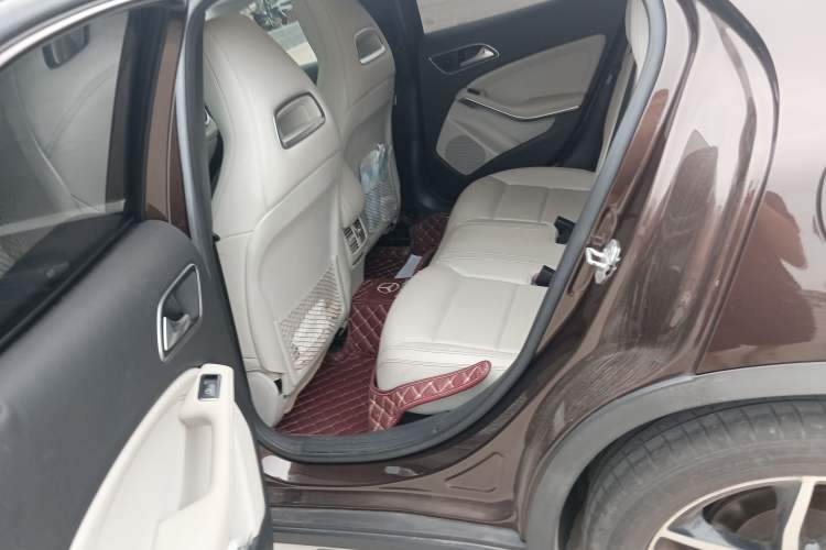 Used Mercedes-Benz GLA 2016 GLA 200 Fashion Model
